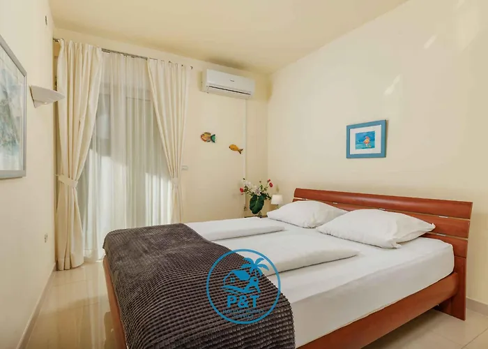 Semesterbostad In 54950 Poljane